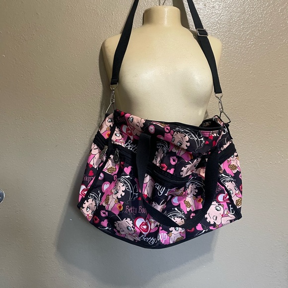 Betty Boop Black and Pink Travel Bag  a littli dirty inside - Picture 4 of 12